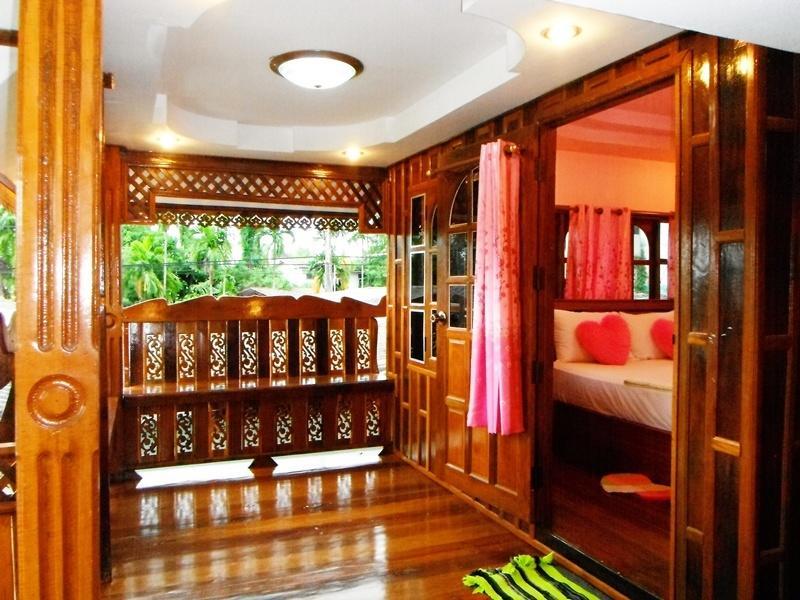 Suksomjai Hotel Районг Стая снимка