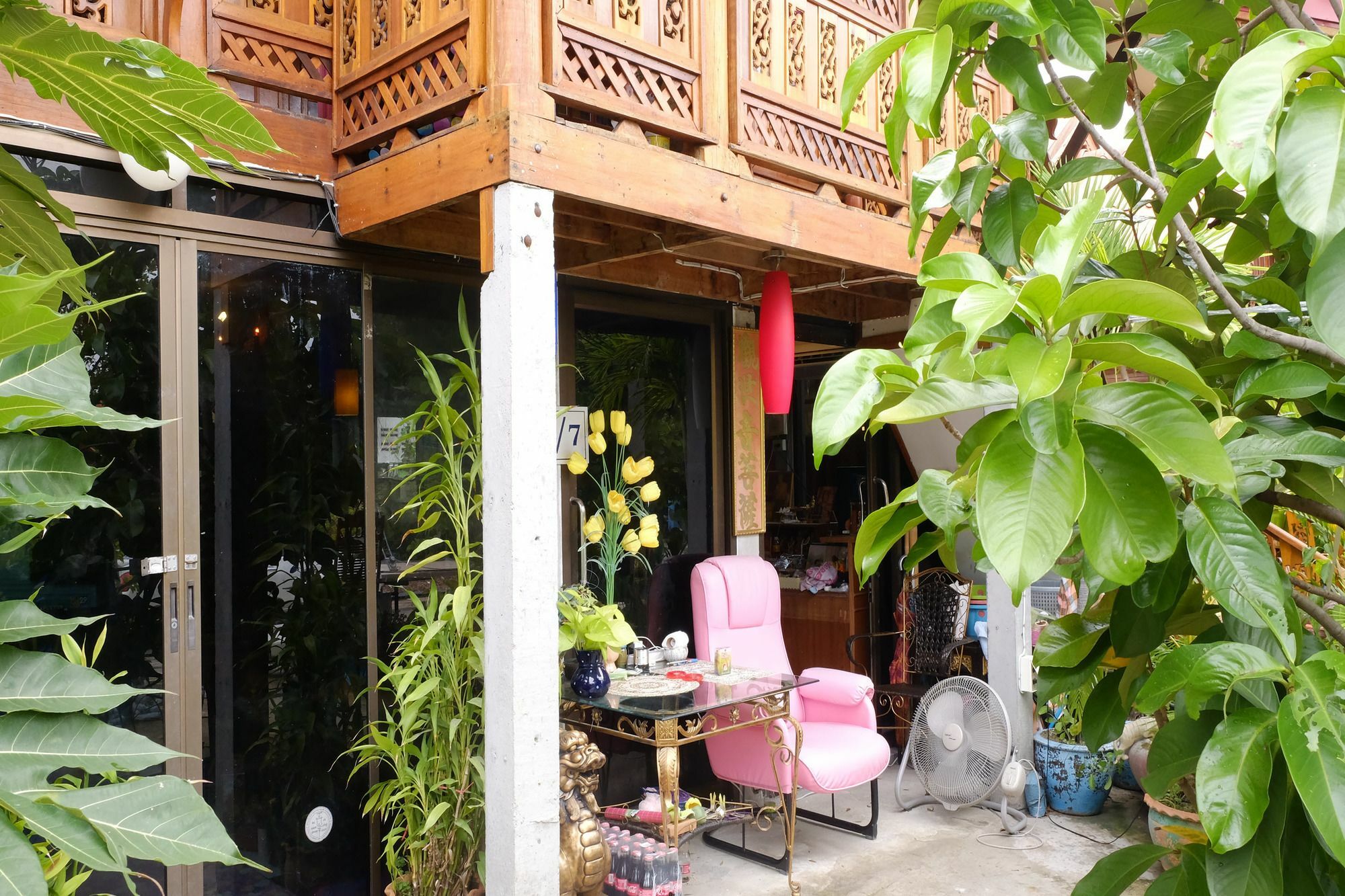 Suksomjai Hotel Районг Екстериор снимка