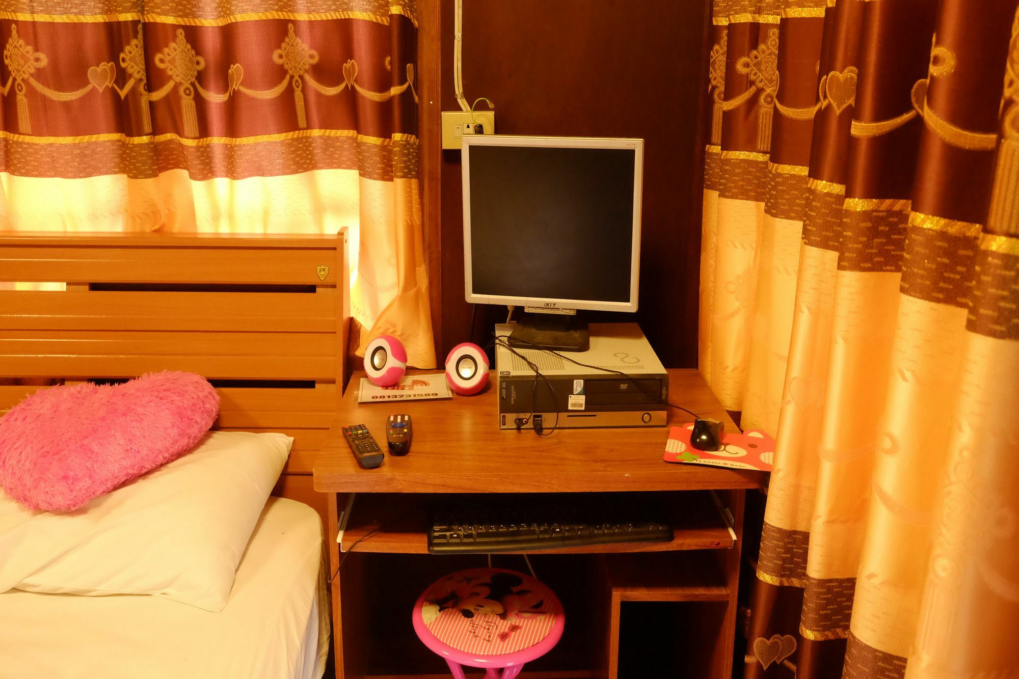 Suksomjai Hotel Районг Екстериор снимка